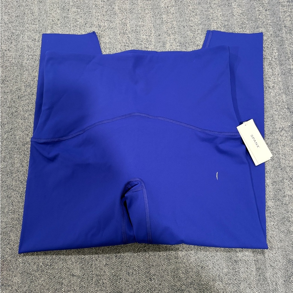 Spanx Booty Boost 7/8 Leggings | color: deep azure | size Xl - Picture 3 of 8